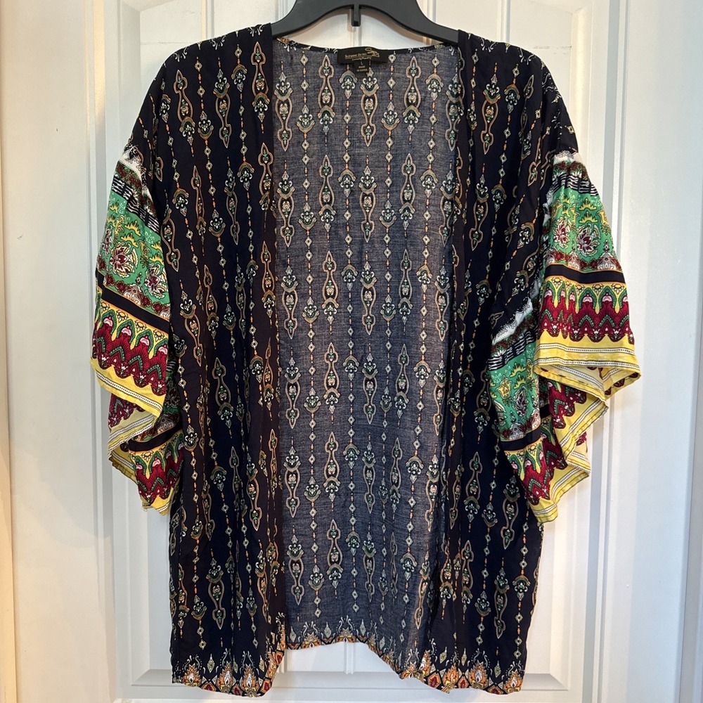 Suzanne Betro Women's L Kimono Flowy Short Sleeve Floral Pattern